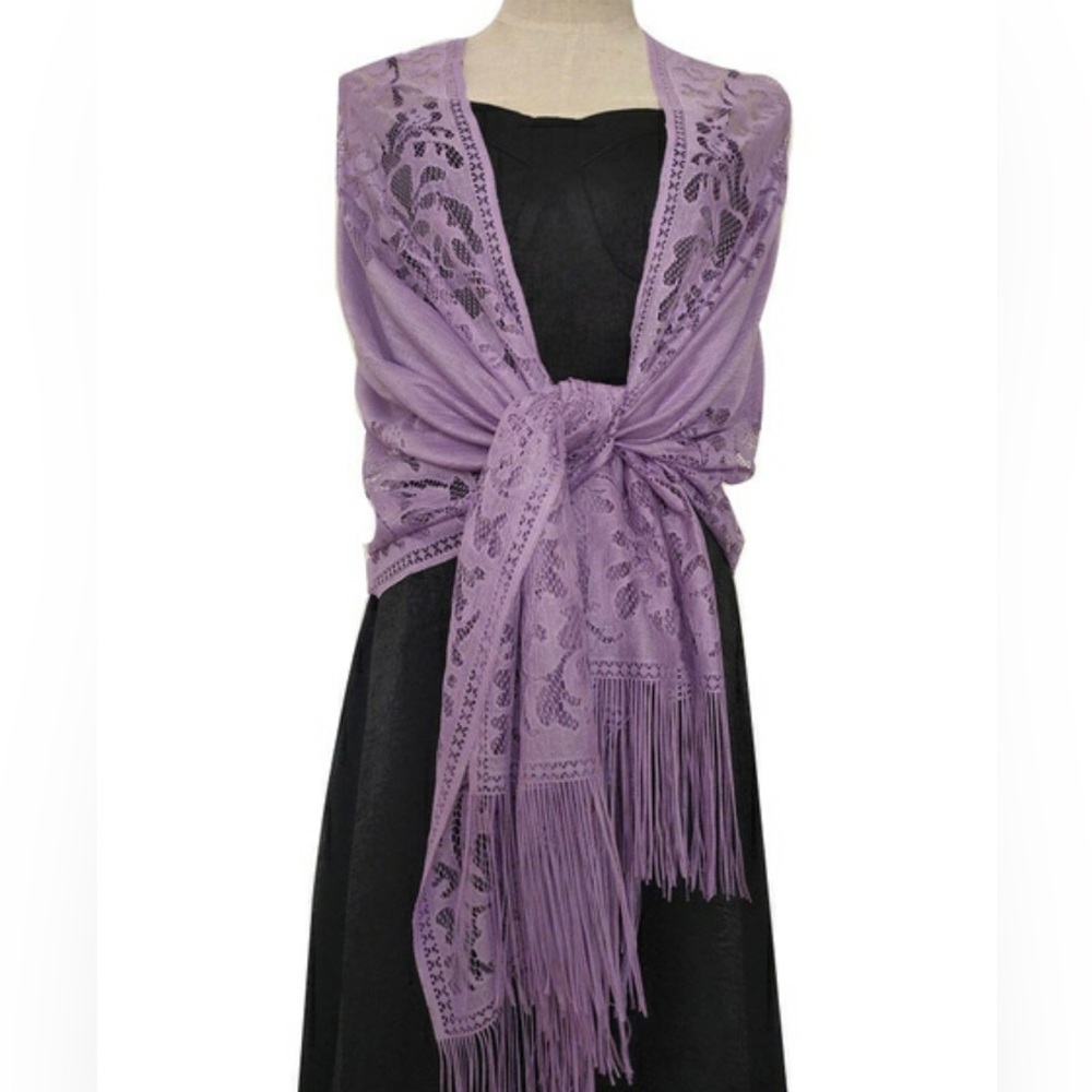 Gorgeous Lavender scarf/shawl/wrap